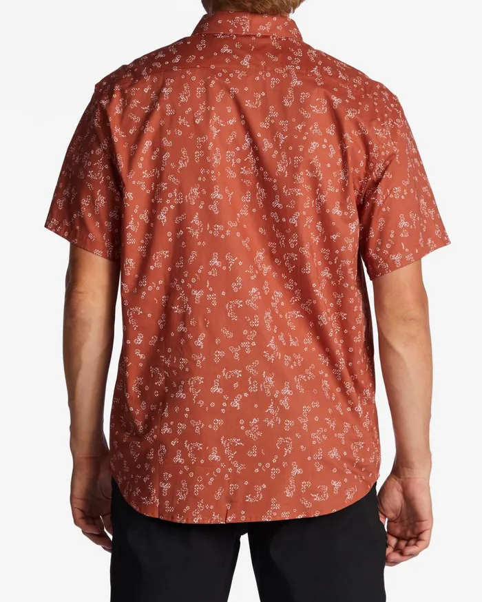 Billabong Sundays Mini Short Sleeve Shirt Red Clay Men Shirts Billabong Sundays Mini Short Sleeve Shirt Red Clay Men Shirts