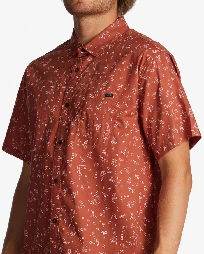Billabong Sundays Mini Short Sleeve Shirt Red Clay Men Shirts Billabong Sundays Mini Short Sleeve Shirt Red Clay Men Shirts