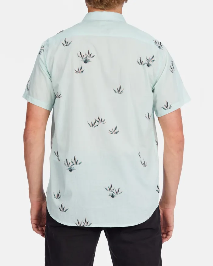 Billabong Sundays Mini Short Sleeve Shirt Seamist Men Shirts Billabong Sundays Mini Short Sleeve Shirt Seamist Men Shirts