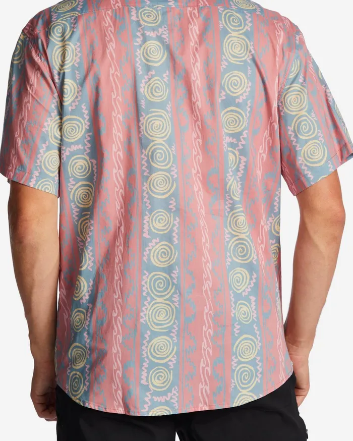 Billabong Sundays Short Sleeve Shirt Dusty Red Men Shirts Billabong Sundays Short Sleeve Shirt Dusty Red Men Shirts