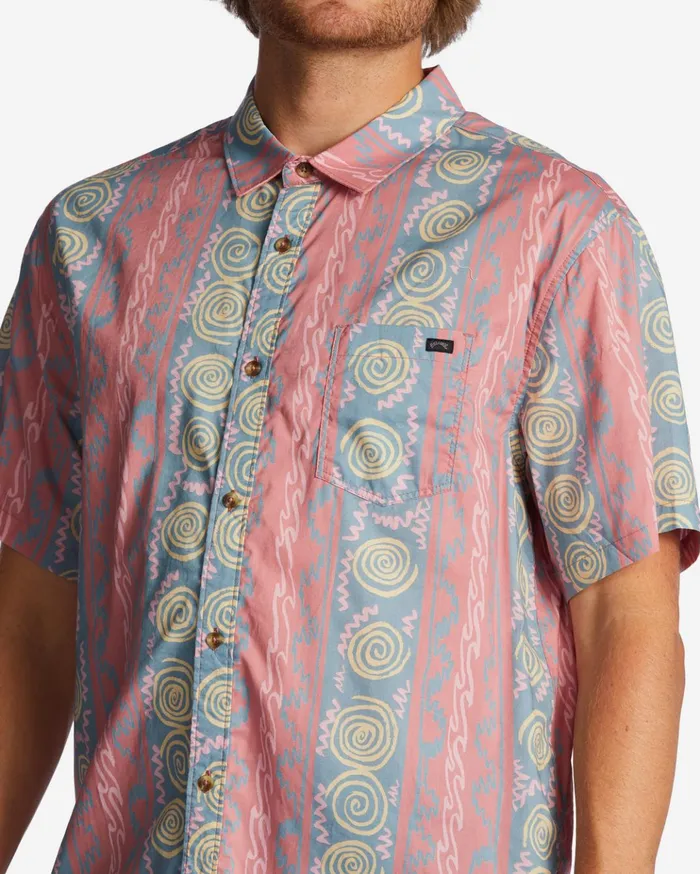 Billabong Sundays Short Sleeve Shirt Dusty Red Men Shirts Billabong Sundays Short Sleeve Shirt Dusty Red Men Shirts