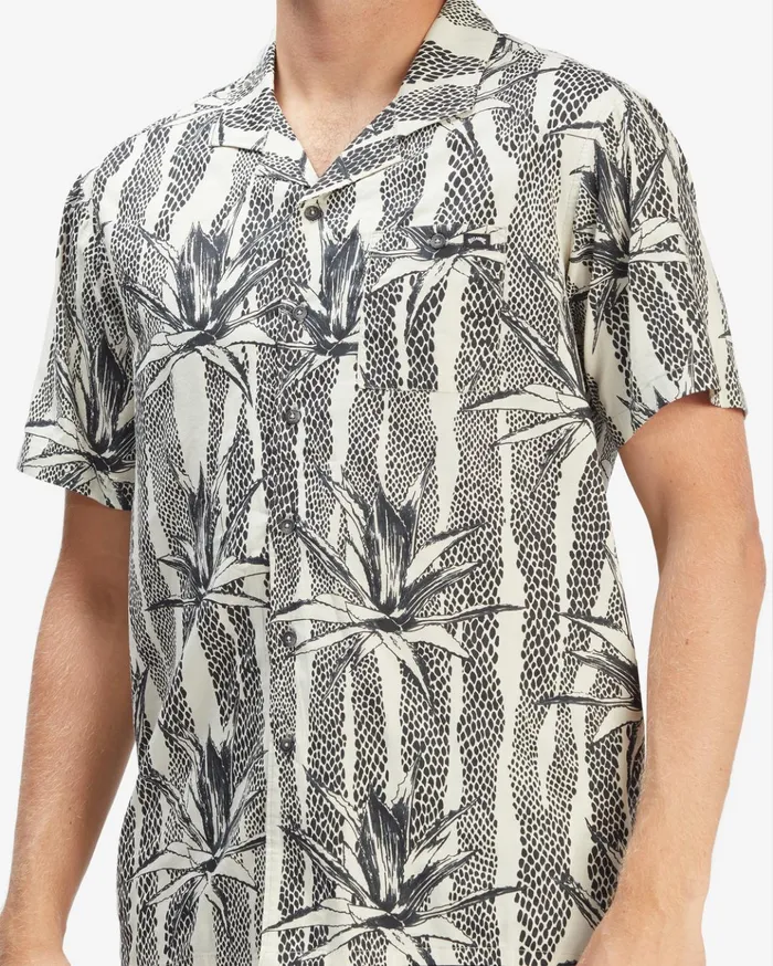 Billabong Sundays Vacay Short Sleeve Shirt Chino Men Shirts Billabong Sundays Vacay Short Sleeve Shirt Chino Men Shirts