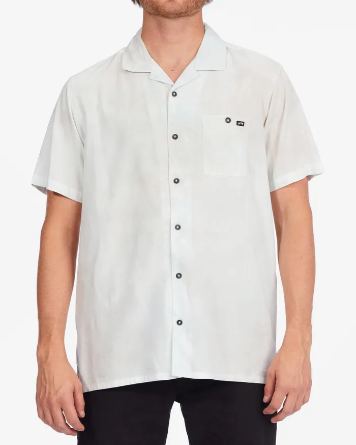 Billabong Sundays Vacay Short Sleeve Shirt Cloud Blue Men Shirts