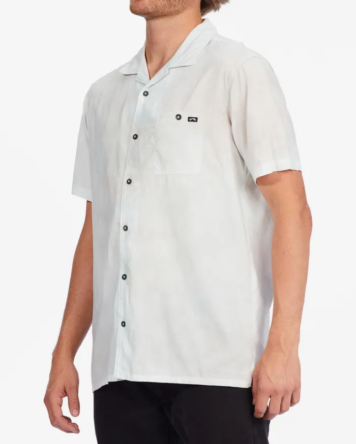 Billabong Sundays Vacay Short Sleeve Shirt Cloud Blue Men Shirts Billabong Sundays Vacay Short Sleeve Shirt Cloud Blue Men Shirts