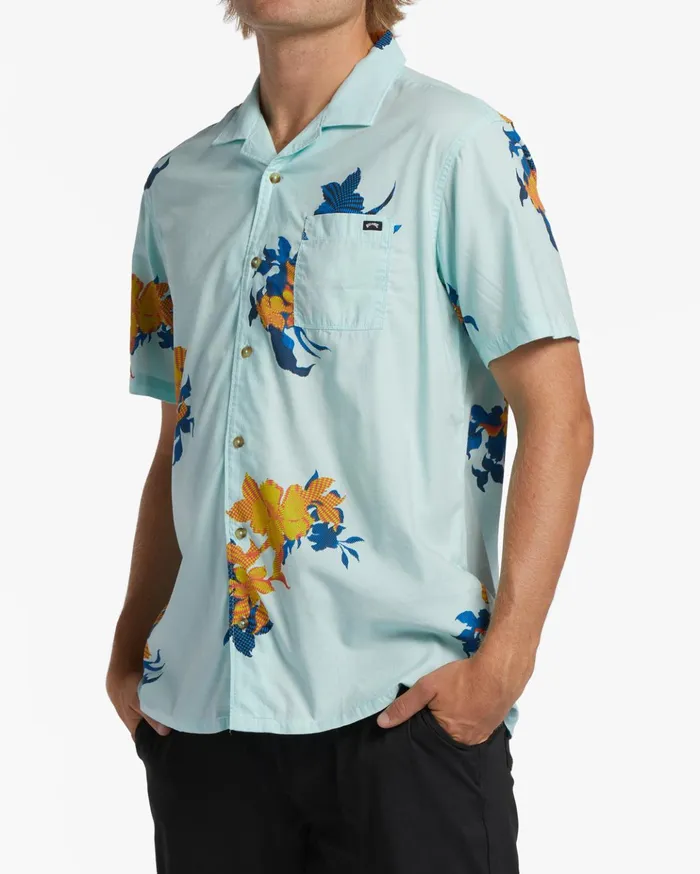 Billabong Sundays Vacay Short Sleeve Shirt Minty Men Shirts Billabong Sundays Vacay Short Sleeve Shirt Minty Men Shirts