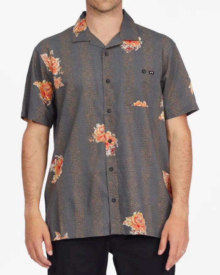Billabong Sundays Vacay Short Sleeve Shirt Mud Men Shirts