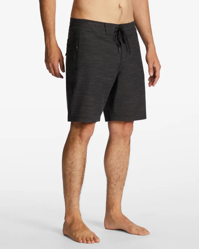 Billabong Surftrek Lo Tide 18quot Boardshorts Black Men Solid Boardshorts Billabong Surftrek Lo Tide 18quot Boardshorts Black Men Solid Boardshorts