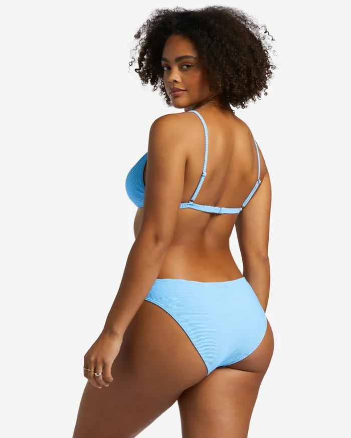 Billabong Tanlines Ceci Triangle Bikini Top Summer Sky Women Bikinis Billabong Tanlines Ceci Triangle Bikini Top Summer Sky Women Bikinis
