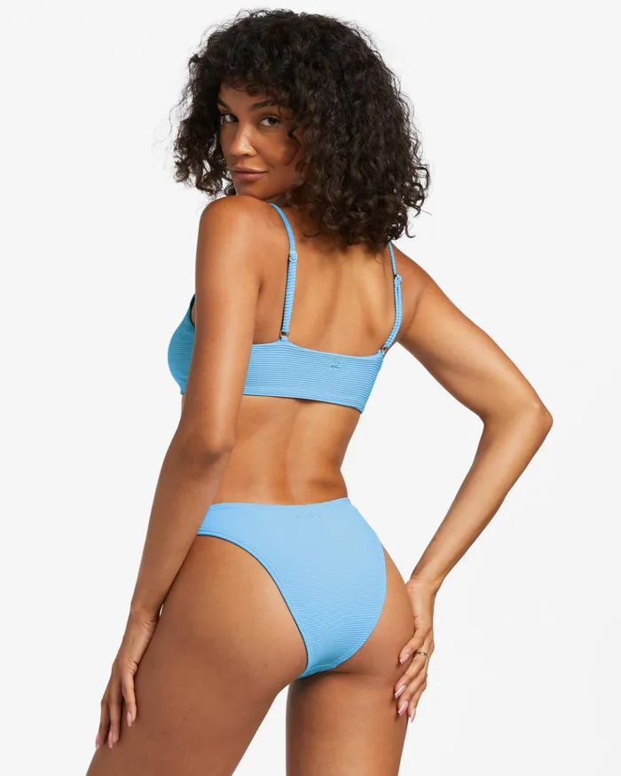 Billabong Tanlines Zoe Crop Bikini Top Summer Sky Women Bikinis Billabong Tanlines Zoe Crop Bikini Top Summer Sky Women Bikinis