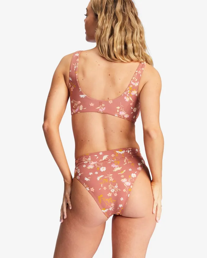Billabong Whisper To Me FrontTie Tank Bikini Top Sweet Chocolate Women Bikinis Billabong Whisper To Me FrontTie Tank Bikini Top Sweet Chocolate Women Bikinis