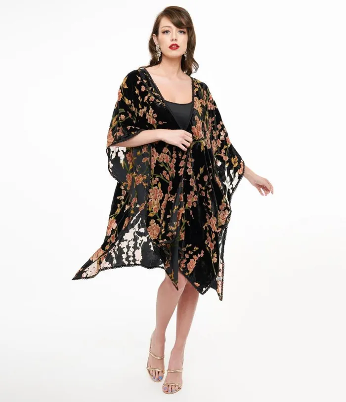 Black and Pink Velvet Blossom Kimono ClothingPlus Unique Vintage Jackets