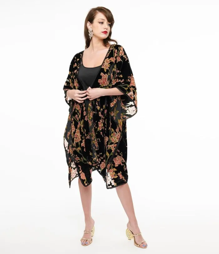 Black and Pink Velvet Blossom Kimono ClothingPlus Unique Vintage Jackets
