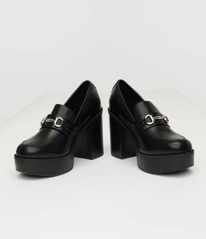 Black Leatherette Loafer Heels Shoes Unique Vintage Heels