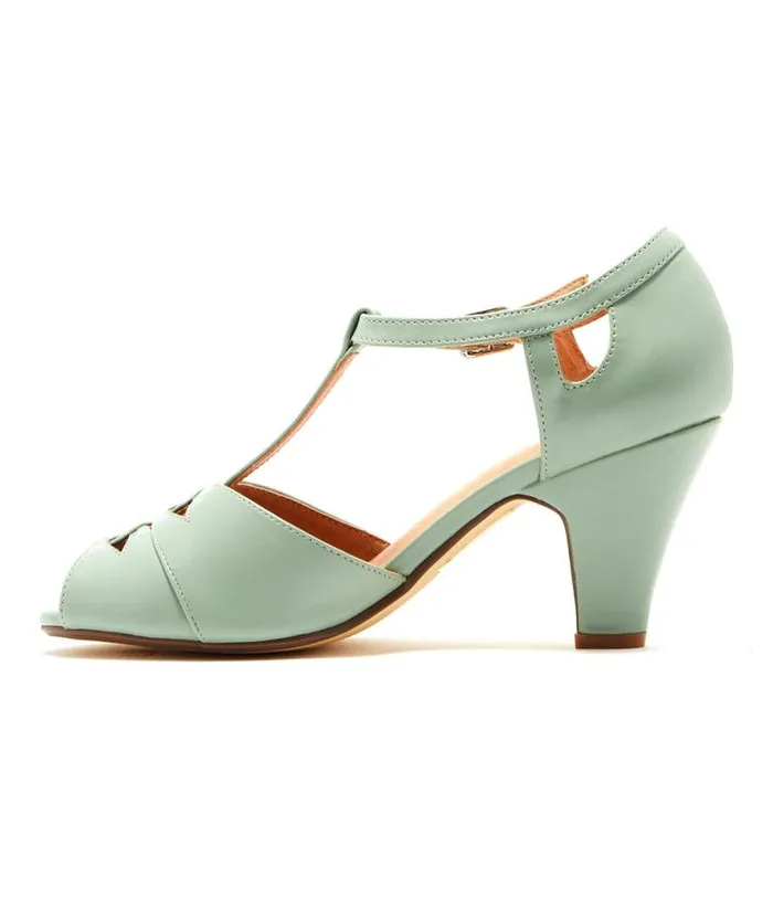 Chelsea Crew 1920s Mint Leatherette TStrap Catherina Heels Shoes Unique Vintage Heels