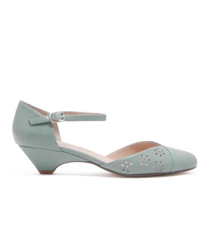 Chelsea Crew 1930s Mint Leatherette Eyelet Percy Heels Shoes Unique Vintage Heels
