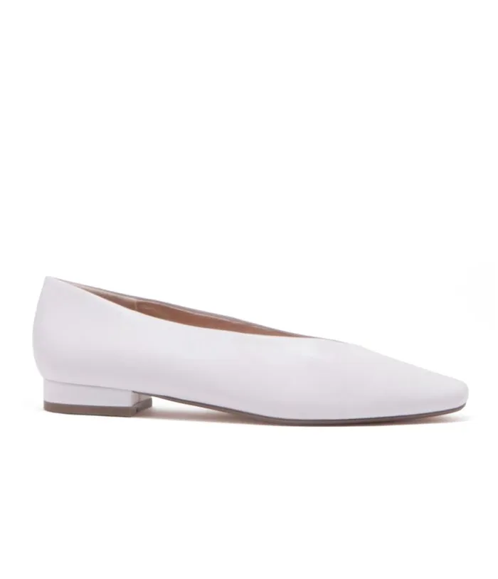 Chelsea Crew White Leather Slick Flats Shoes Unique Vintage Flats