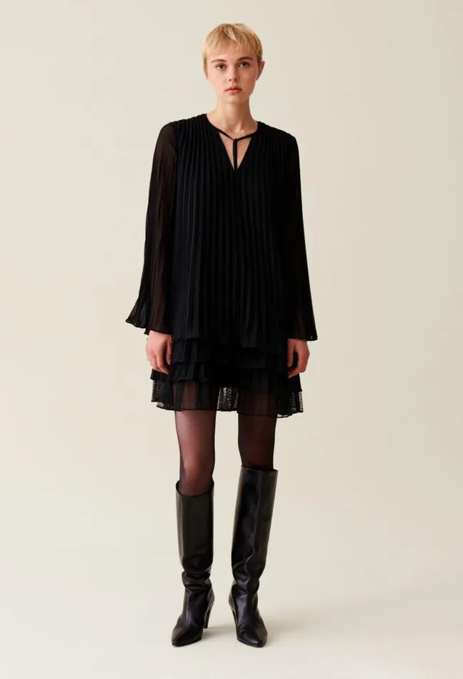 Claudie Pierlot Black Ruffled Short Dress Clothes Dresses