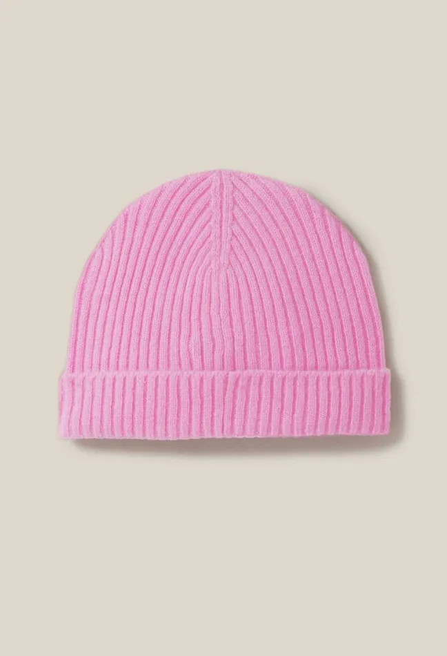 Claudie Pierlot Cashmere Ribbed Hat CP Embroidery Accessories Scarves Hats And Gloves Claudie Pierlot Cashmere Ribbed Hat CP Embroidery Accessories Scarves Hats And Gloves