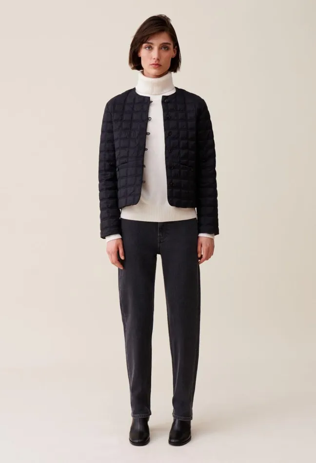 Claudie Pierlot Short Buttoned Light Puffer Clothes Coats