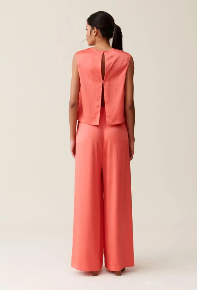 Claudie Pierlot Sleeveless Top With Open Back Clothes Tops And Shirts