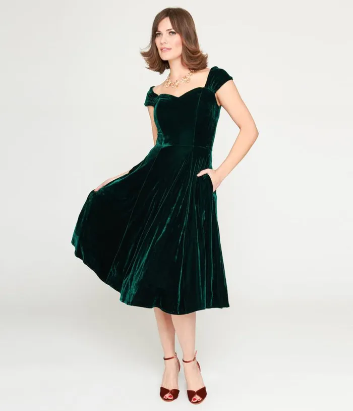 Collectif Green Velvet Karin Swing Dress Dresses Unique Vintage Swing