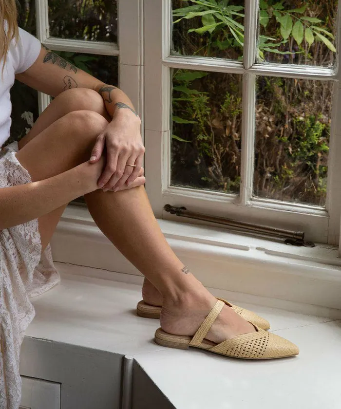 Flats and Loafers Shop Dolce Vita Kaline Flats Lt Natural Raffia Lt Natural Raffia