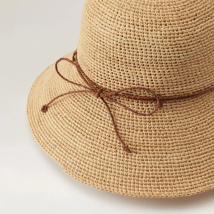Hats Rollable and Packable Helen Kaminski Iris 9 Natural Nutshell
