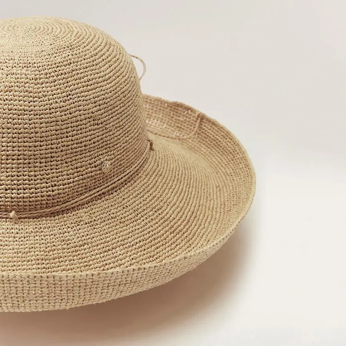 Hats Rollable and Packable Helen Kaminski Provence 12 Natural