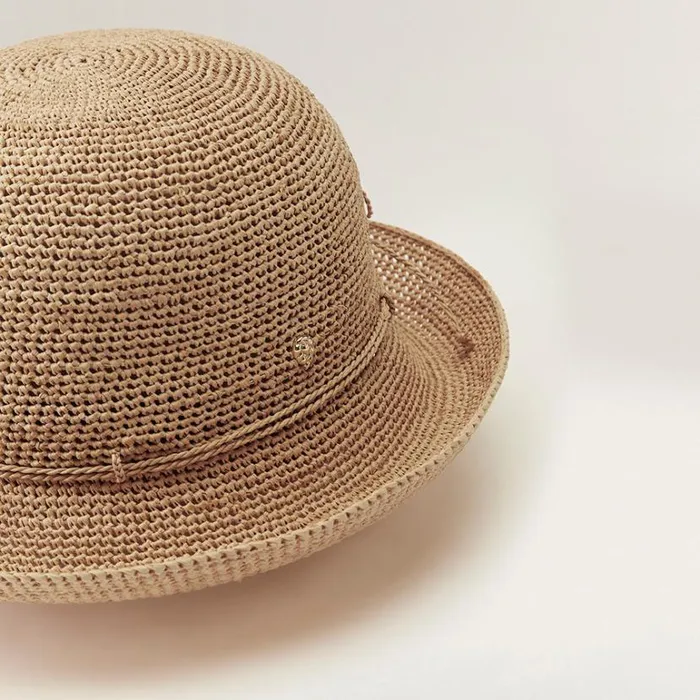 Hats Rollable and Packable Helen Kaminski Provence 8 Nougat