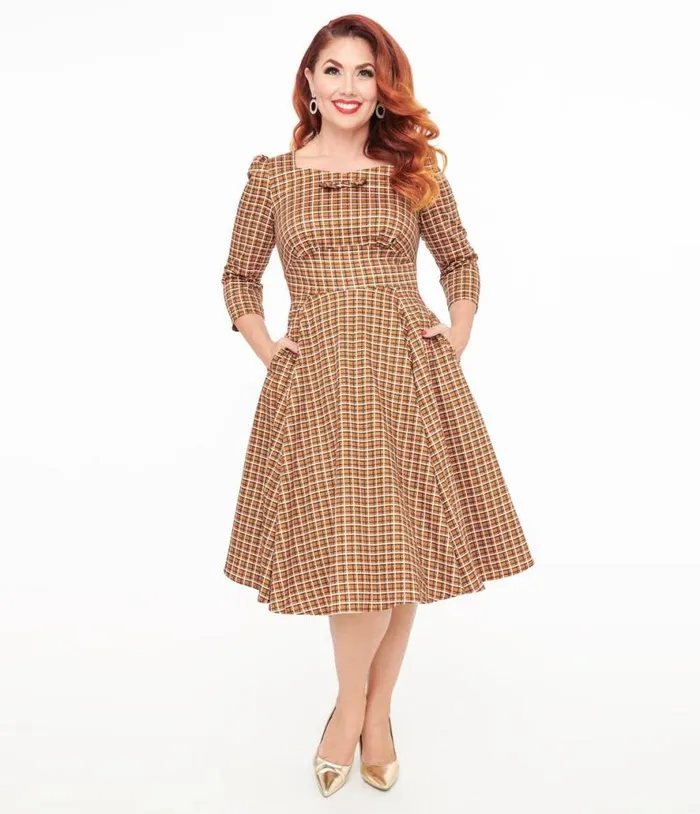Hearts and Roses Brown Check Daniella Swing Dress Dresses Unique Vintage Pocket Dresses