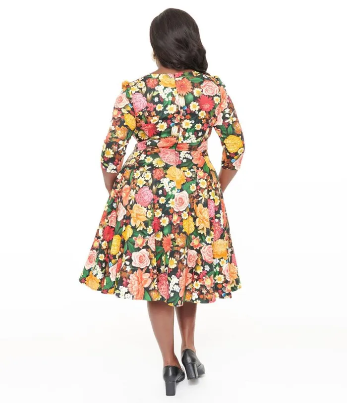 Hearts and Roses Plus Size Black Floral Cassidy Swing Dress DressesPlus Unique Vintage Pocket Dresses