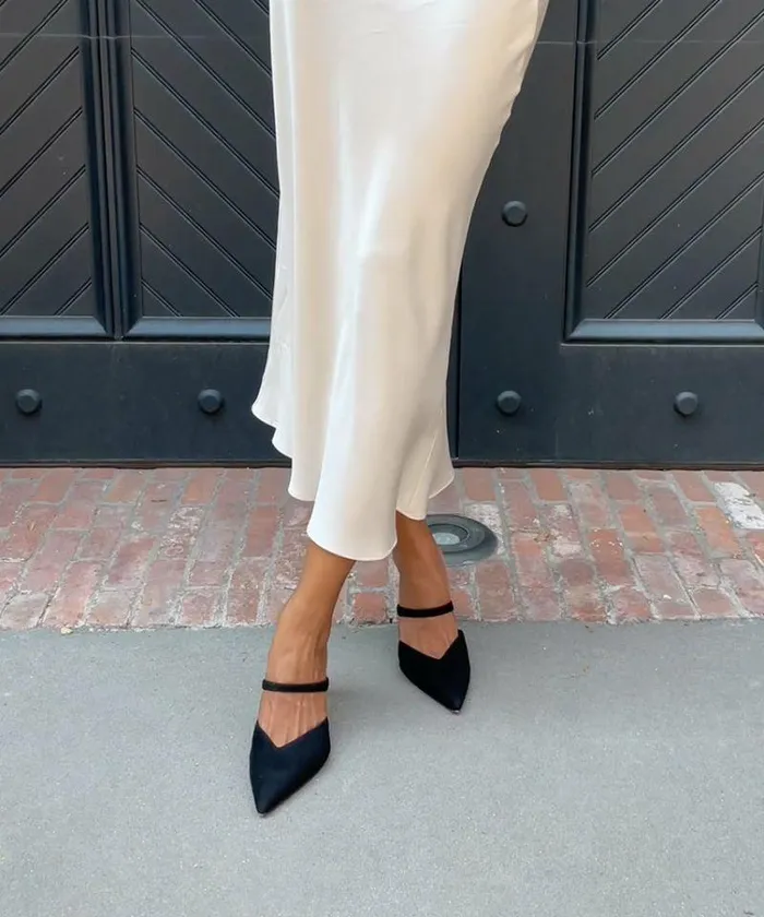 Heels Shop Dolce Vita Kanika Heels Onyx Suede Onyx Suede