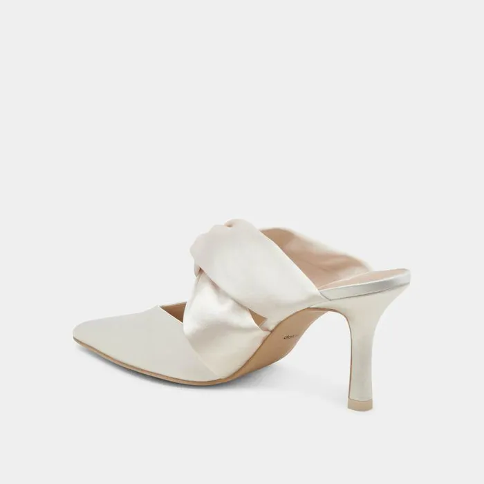 Heels Shop Dolce Vita Kelsy Heels Creme Satin Creme Satin