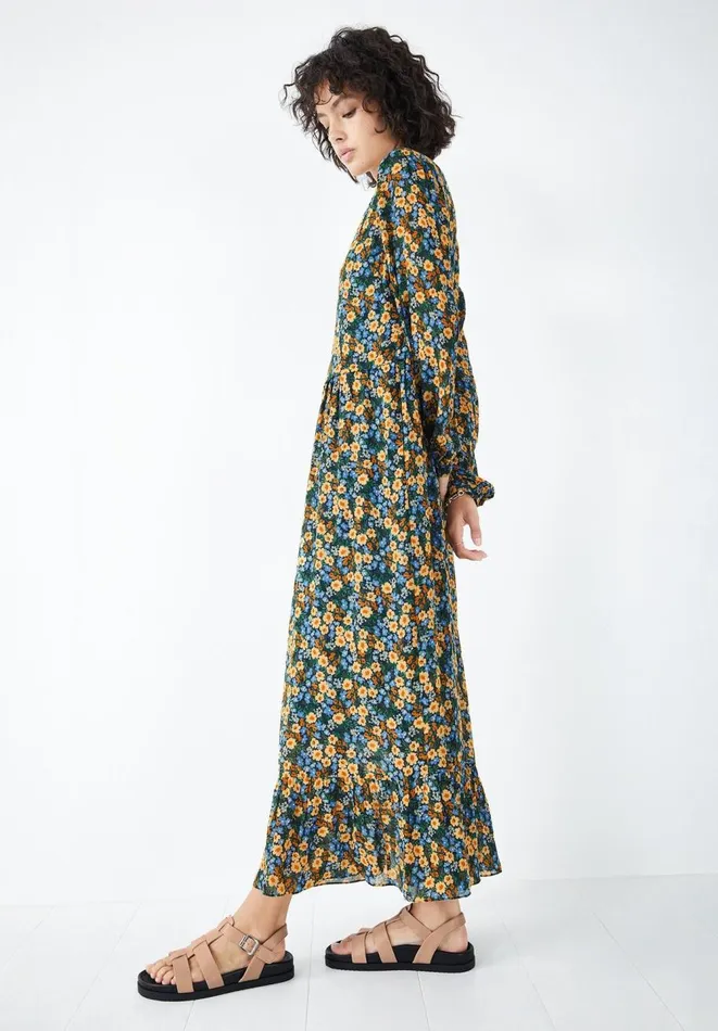 Hush Dresses Women Flora Maxi Dress Dark Pop Floral Hush Dresses Women Flora Maxi Dress Dark Pop Floral