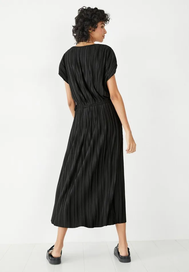 Hush Dresses Women Jodie Plisse Midi Dress Black Hush Dresses Women Jodie Plisse Midi Dress Black