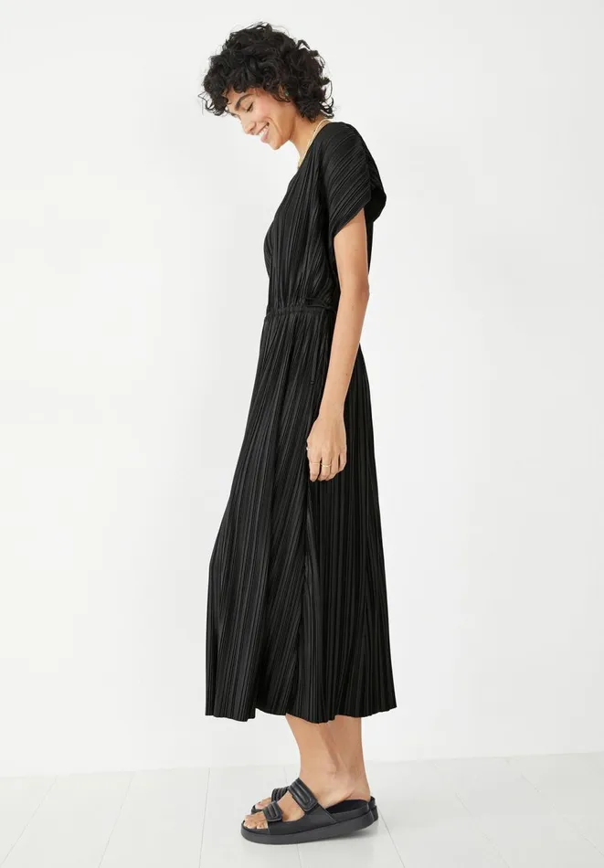 Hush Dresses Women Jodie Plisse Midi Dress Black Hush Dresses Women Jodie Plisse Midi Dress Black
