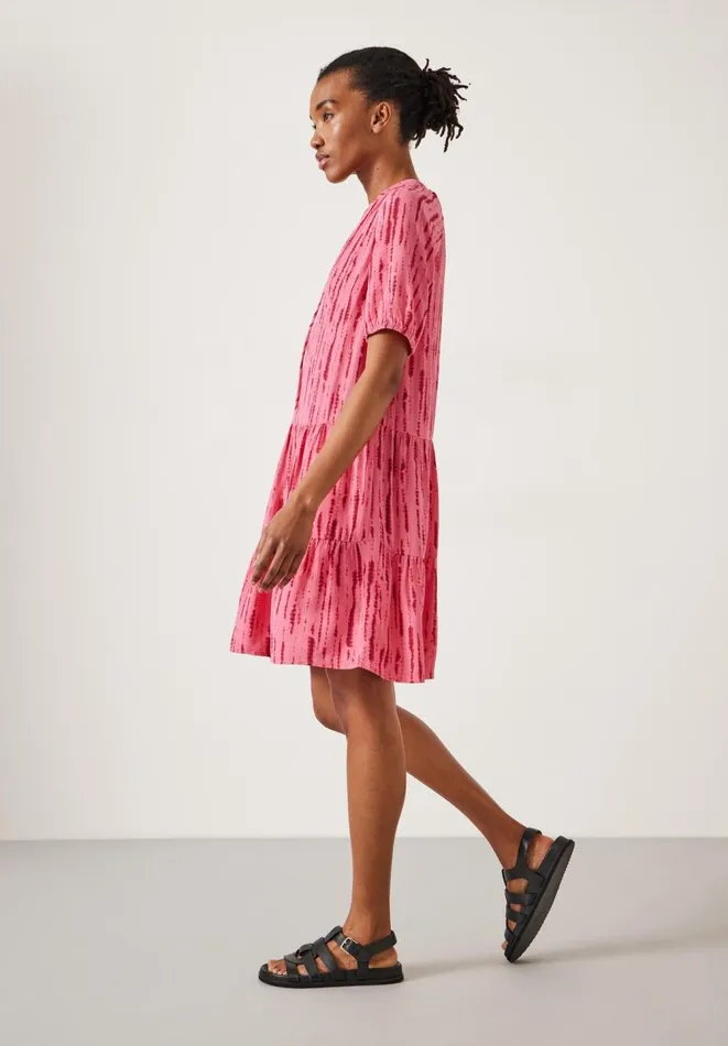 Hush Dresses Women Kailey Mini Dress Striped Tie Dye Pink Hush Dresses Women Kailey Mini Dress Striped Tie Dye Pink