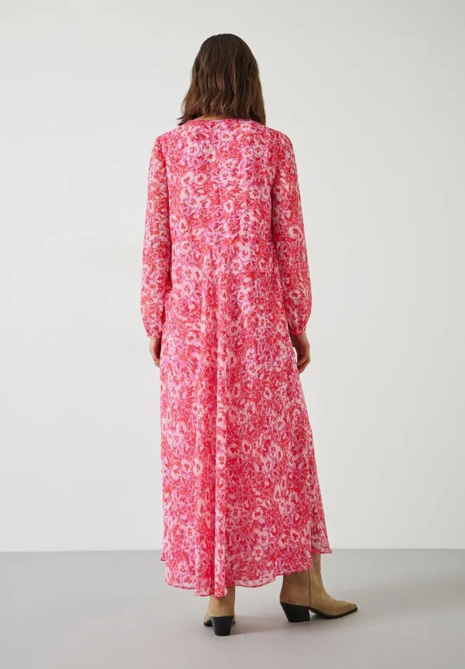 Hush Dresses Women Wray Volume Maxi Dress Painted Floral Pink Hush Dresses Women Wray Volume Maxi Dress Painted Floral Pink