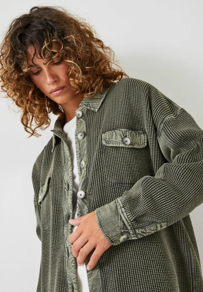 Hush Jackets and Coats Women Wanda Waffle Jersey Shacket Khaki Hush Jackets and Coats Women Wanda Waffle Jersey Shacket Khaki