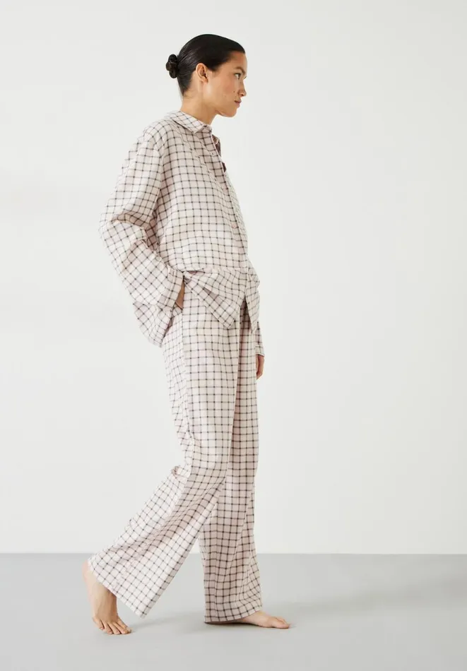 Hush Pyjamas and Nightwear Women Luella Brushed Twill Pyjamas Soft Pink Check Hush Pyjamas and Nightwear Women Luella Brushed Twill Pyjamas Soft Pink Check