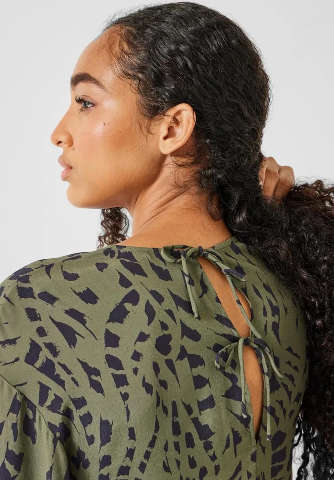 Hush Shirts and Blouses Women Sofia Oversized Draped Blouse Khaki Mark Hush Shirts and Blouses Women Sofia Oversized Draped Blouse Khaki Mark