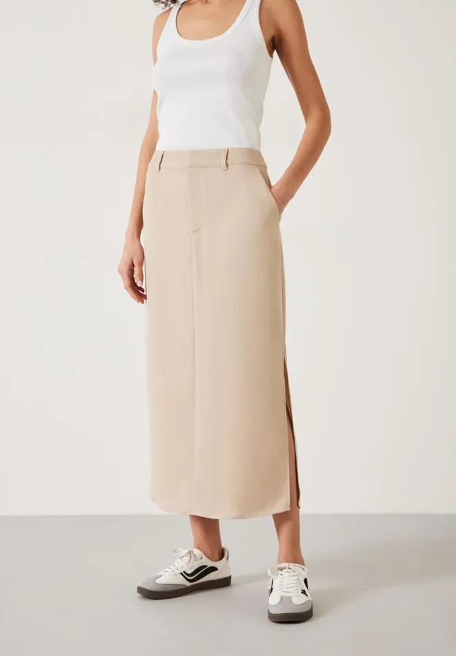 Hush Skirts Women Heidi Midi Skirt Sand Hush Skirts Women Heidi Midi Skirt Sand