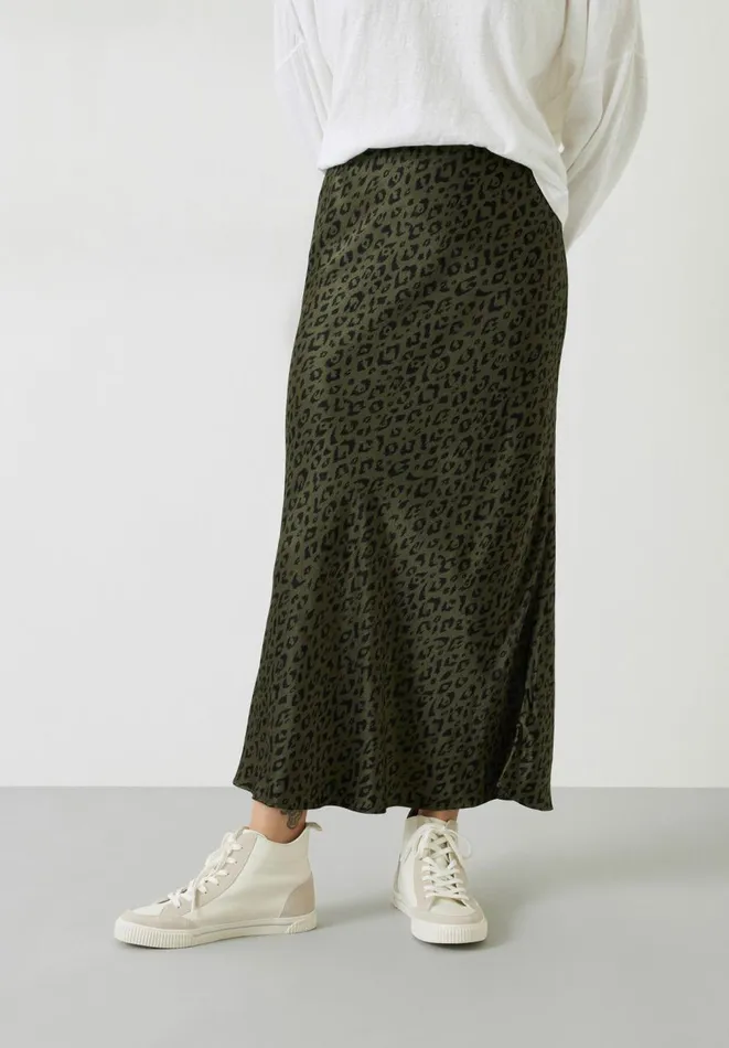 Hush Skirts Women Simone Slinky Midi Skirt Animal Ikat Khaki Hush Skirts Women Simone Slinky Midi Skirt Animal Ikat Khaki