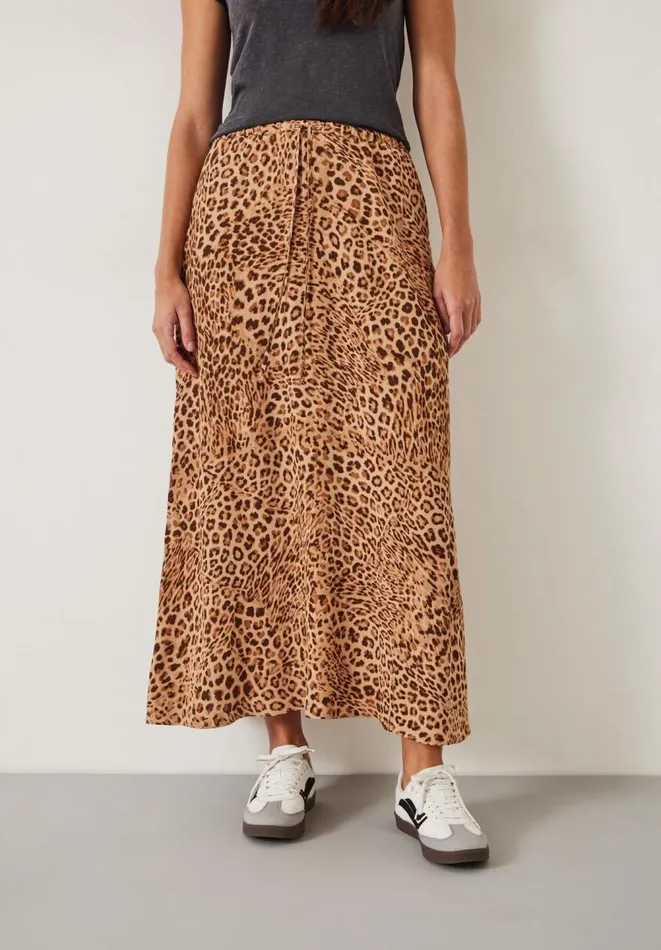 Hush Skirts Women Tia Maxi Skirt Natural Leopard Hush Skirts Women Tia Maxi Skirt Natural Leopard