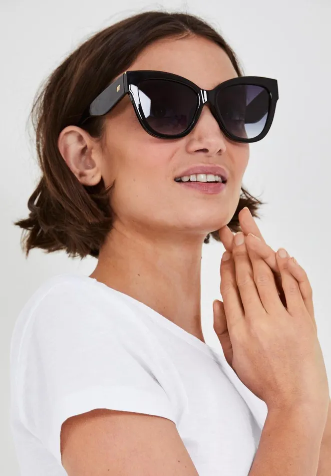 Hush Sunglasses Women Le Specs Le Vacanze Sunglasses Black Hush Sunglasses Women Le Specs Le Vacanze Sunglasses Black