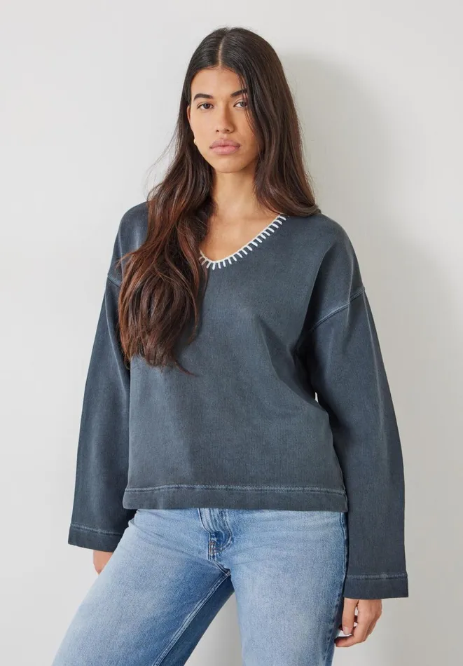 Hush Sweatshirts and Hoodies Women Ellison Contrast Stitch Sweatshirt Dark Grey Hush Sweatshirts and Hoodies Women Ellison Contrast Stitch Sweatshirt Dark Grey