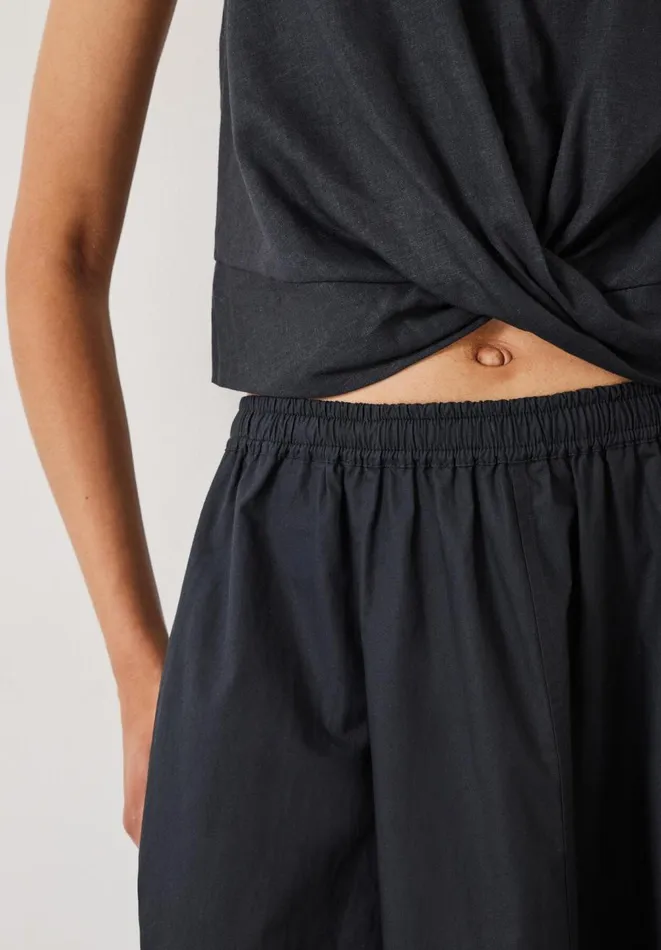 Hush Tops and Tshirts Women Maggie Twist Front Linen Top Black Hush Tops and Tshirts Women Maggie Twist Front Linen Top Black