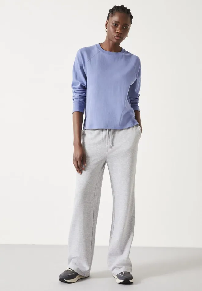 Hush Tops and Tshirts Women Matilda Cotton Raglan Top Dusty Blue Hush Tops and Tshirts Women Matilda Cotton Raglan Top Dusty Blue