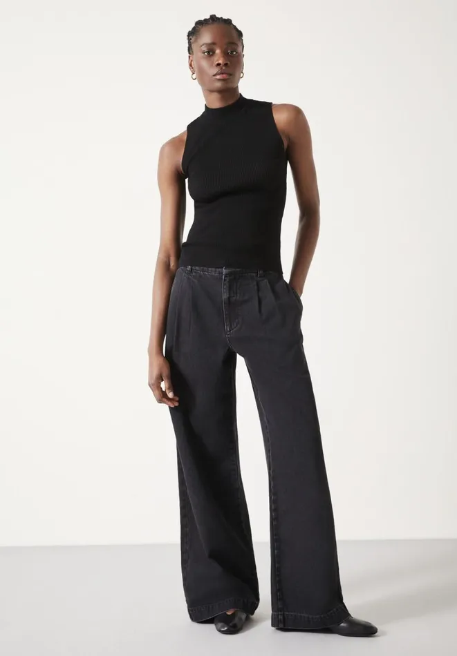 Hush Tops and Tshirts Women Paige Knitted Sleeveless Top Black Hush Tops and Tshirts Women Paige Knitted Sleeveless Top Black