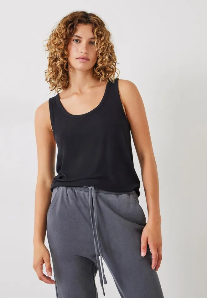 Hush Tops and Tshirts Women Ribbed Scoop Vest Black Hush Tops and Tshirts Women Ribbed Scoop Vest Black